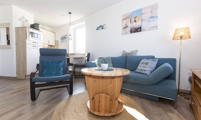 Duhnen Apartment | Lord Nelson App.410 -43m² vacation apartment in Döse, close to the beach, swimming pool and sauna