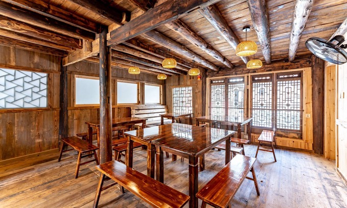 Sanjiang Dong Autonomous County House | Lost World Sanjiang