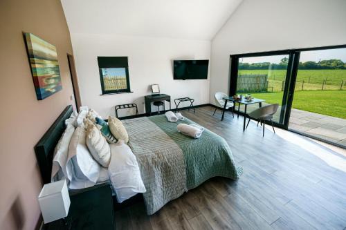 Boardmills House | Lough View