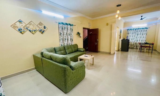 Begumpet Apartment | Lovely 2bhk at Begumpet with Ac