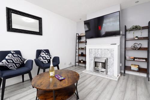 Hirwaun House | Lovely 3-Bed in Scenic Aberdare!