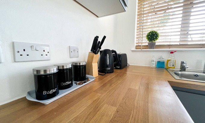 Colchester House | Lovely 3 Bedroom Terraced House near the university in Colchester