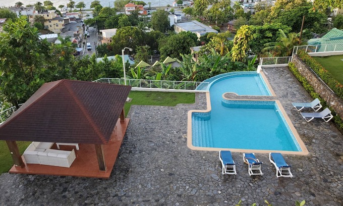 Barrio New York Condo | Lovely 3 Br, 3 Bath Condo with Spectacular View Overlooking Samana Bay, Pool