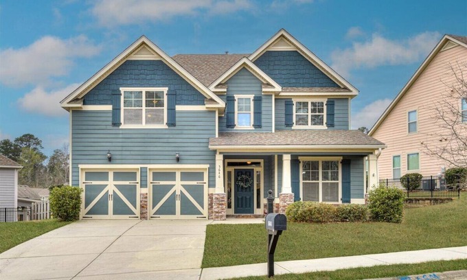 Evans House | Lovely 5 bed 3 Bath Home on Golf Course - Located 10 Mins From Augusta National