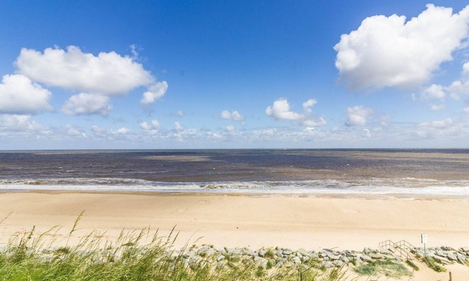 Scratby House | Lovely 6 berth caravan in seaside village of Scratby, Norfolk ref 19124S