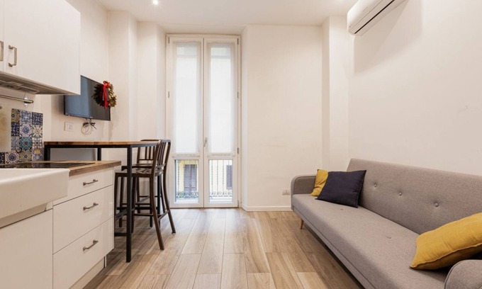 Guastalla Apartment | Lovely and cosy apartment near Porta Romana