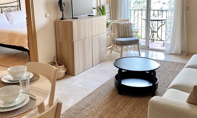 Guejar Sierra Apartment | Lovely Apartment - Ideal for Granada & Sierra Nevada. Free parking and WiFi