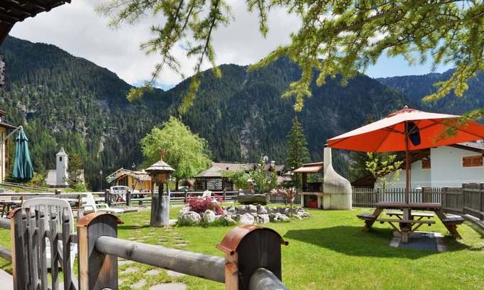 Fontanazzo Apartment | Lovely apartment for 6 people with WIFI, TV, patio and parking