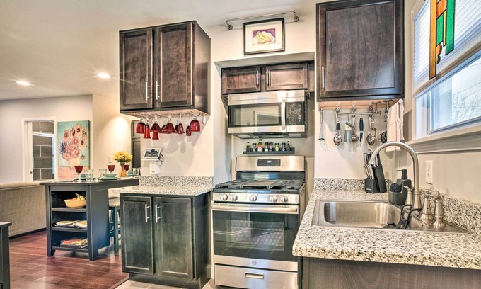Dearborn House | Lovely Dearborn Home w/Gas Grill & Backyard!