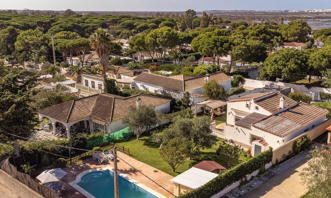 Los Franceses-la Vega House | Lovely home in Chiclana de la Fronter