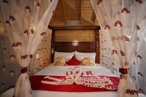 Kukatpalli House | Lovely Wooden Cottage KPHB Phase 15