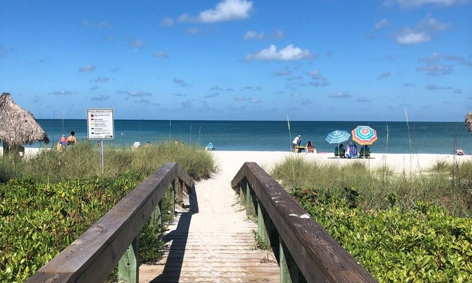 Coquina Sands Condo | LOWDERMILK BEACH VIEW CONDO - FIRST FLOOR