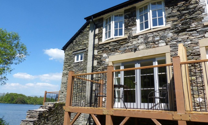 Ambleside Cottage | LOWE-MCCONNELL in Far Sawrey