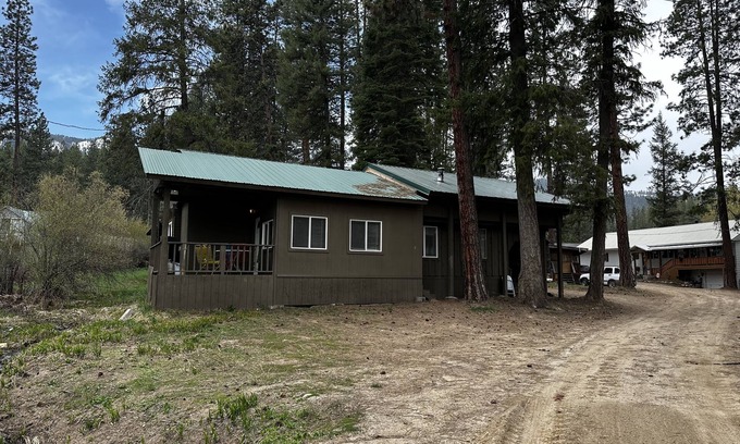 Garden Valley Cabin | Lucky Cabin