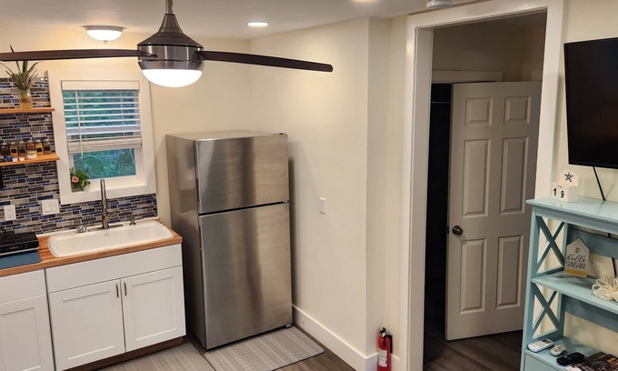 Georgetown Cottage | Lucy's Kidogo Tiny Cottage