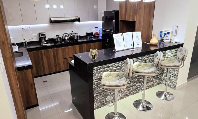 Tacna Apartment | Lujoso Departamento. EN Estreno Centrico Cochera Porton Electrico