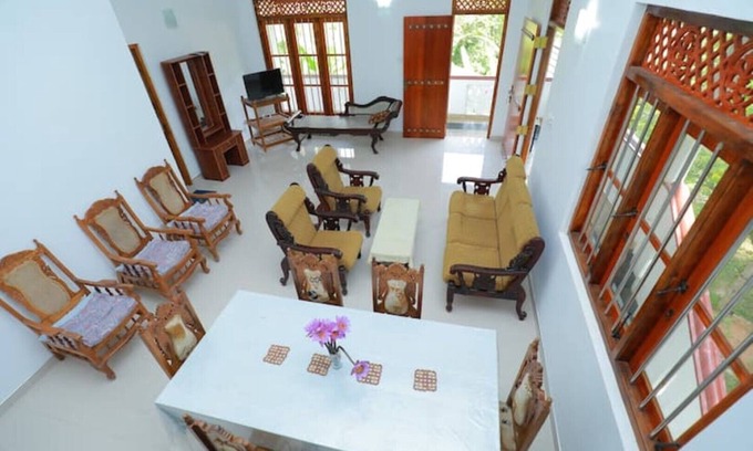 Kathaluwa Apartment | Lush Paradise>Pool+AC+Kitchen~Sea, Nature & Relax!