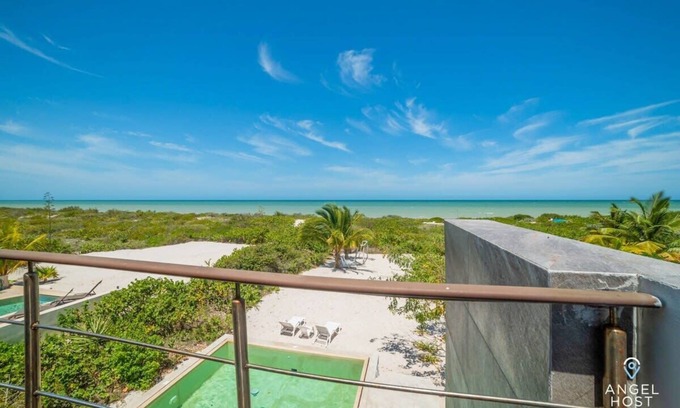 Progreso Municipality House | Luxe Beachfront Villa, Private Pool & Beach Access