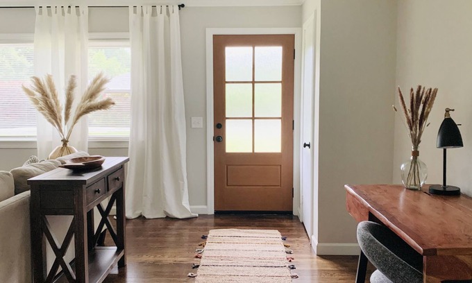 Wade Hampton House | Luxe Dream Estate- Comfortable, Safe, & Modern