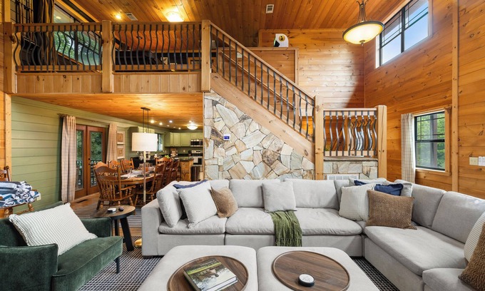 Sautee Nacoochee Cabin | Luxe Family Cabin w Hot Tub, Sauna, Game Room, & Fire Pit. Only 10 Min to Helen
