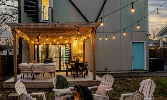Durham House | Luxe Stay Near Duke &DT - Rooftop/Firepit/Games