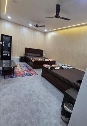 Varanasi Bed & Breakfast | Luxe Villa