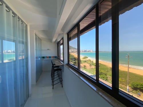 Vila Velha Apartment | Luxo de frente para o mar