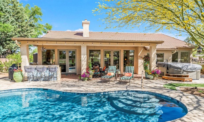 Quail Creek House | Luxurious 2-bedroom home in 55+ Quail Creek with pool and on the golf course!