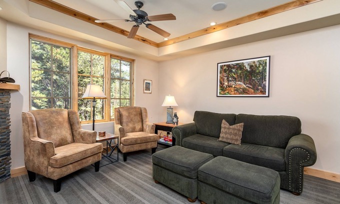 Bear Valley Condo | Luxurious Condo -Modern Condo! - SM #207 by Bear Valley Vacation Rentals