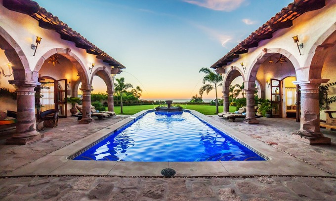 Ursulo Galvan Villa | LUXURIOUS "HACIENDA ANTIGUA" - FEATURED ON TRAVEL SHOW, 'A SENSE OF PLACE'