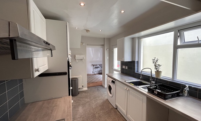 Belfast House | Luxurious Home For Your Belfast City Escape!