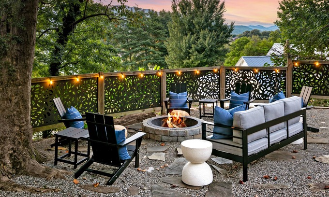 Bryson City House | Luxurious Mountain Home Views Hot Tub Fire Pit Game Room Walk to Town