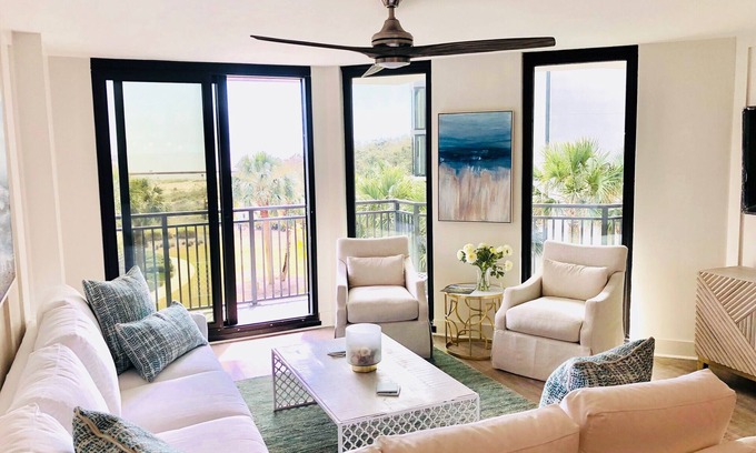 Isle of Palms Villa | Luxurious Oceanfront Villa in Wild Dunes Resort 3 Bedrooms, 3 Baths