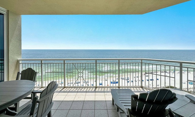 Ono Island Condo | Luxurious Oceanfront Condo | Resort Amenities | Indigo 1406E | My Beach Getaways