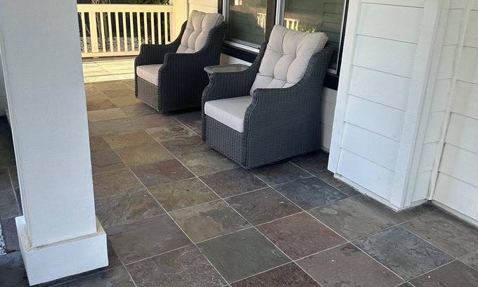 Tracy House | Luxurious spacious 3 Bedrooms 2 baths close to downtown