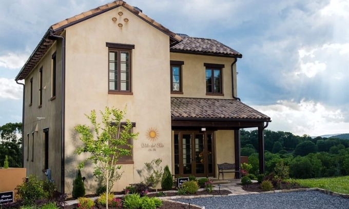Dahlonega Villa | Luxurious Tuscan Inspired Villa in Montaluce Winery & Estates