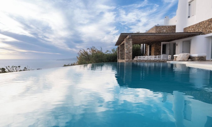 Houlakia Villa | Luxurious Villa With Infinity Pool And Amazing Sea View