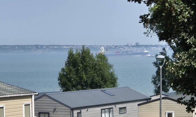 Isle of Grain House | Luxurious Wheelchair-Friendly holiday home at Allhallows