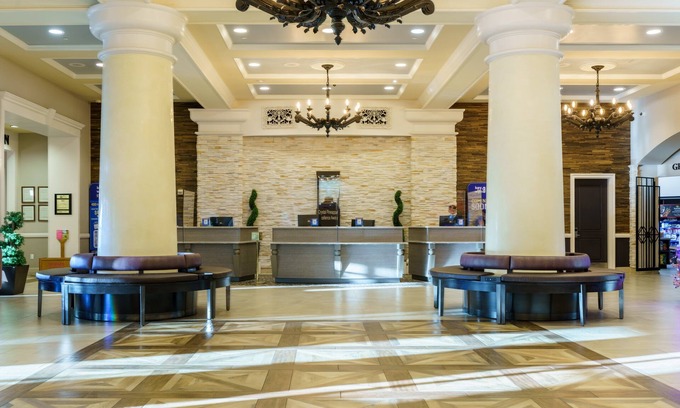 Las Vegas Hotel | Luxurious Wyndham Grand Desert, 1 Bedroom Suite
