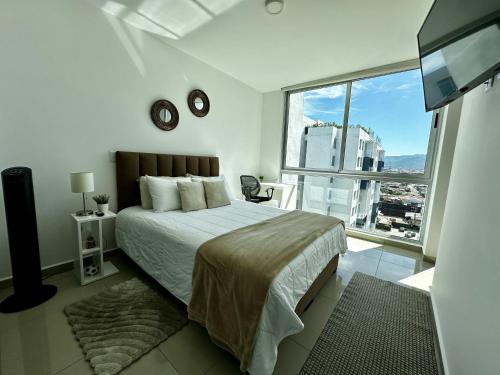 Cinco Esquinas Apartment | Luxury 12th Floor Apartment with Views - Downtown San Jose Pool and Gym