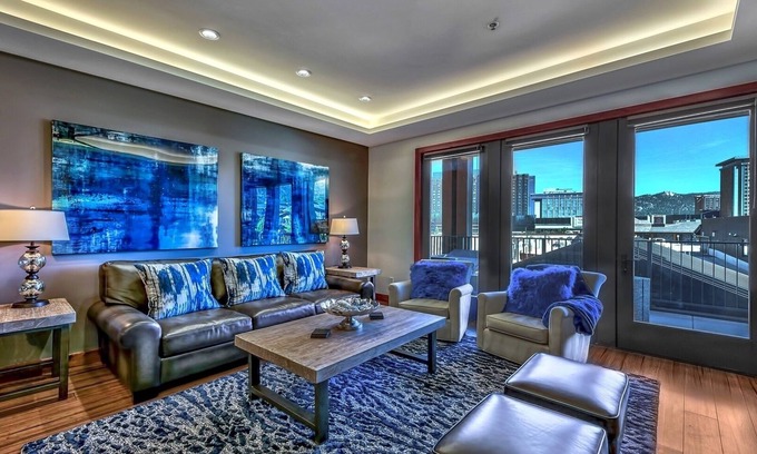 South Lake Tahoe Condo | Luxury 3Br Residence steps from Heavenly Village & Gondola by RedAwning