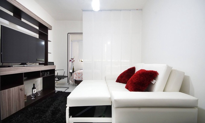 Cali House | Luxury apartment with A/C excellent location