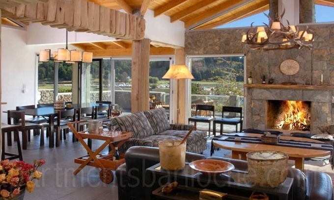 San Carlos de Bariloche House | LUXURY 5 BED/5BATH LAKEFRONT (H12)