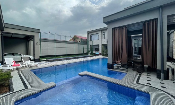 Uzbekistan Villa | Luxury California Dacha with 2 pool
