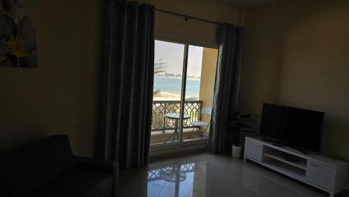 Bab Al Bahr Apartment | Luxury casino & beach studio
