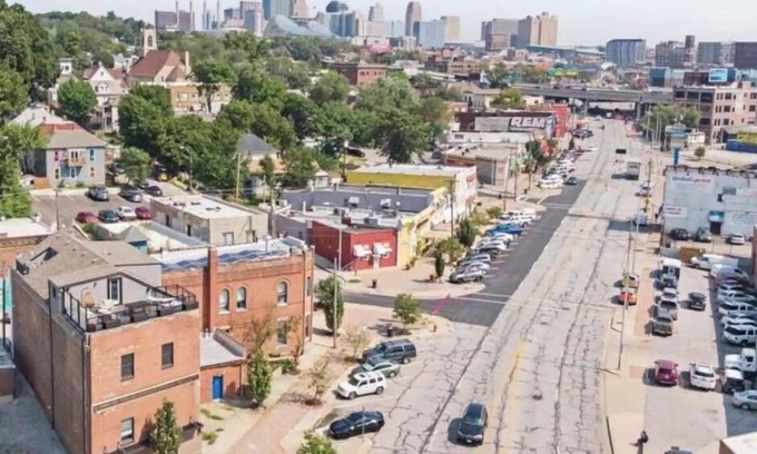 Kansas City Condo | LUXURY Downtown Penthouse & Private Rooftop Deck