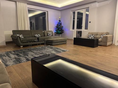 Buyukcekmece Villa | Luxury, furnished Villa