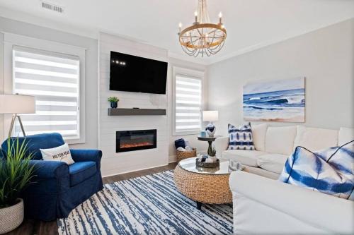 Spanish Wells House | Luxury Getaway! Brand New 4BD! Near Coligny Beach