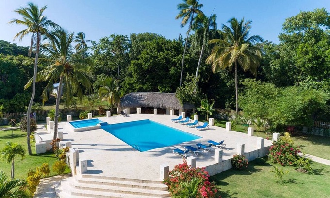 Cabarete Villa | Luxury guest-friendly villa in Cabarete, perfect for bachelor parties! 10-12 BD