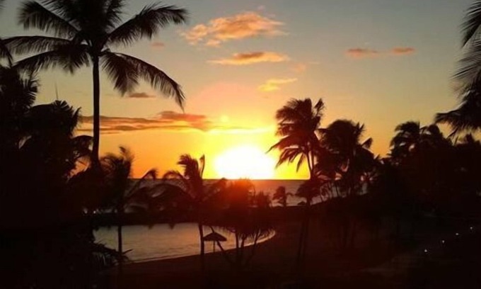 Ko Olina Villa | Luxury Ko Olina Beach Villa with direct beach view. Sleeps 6.